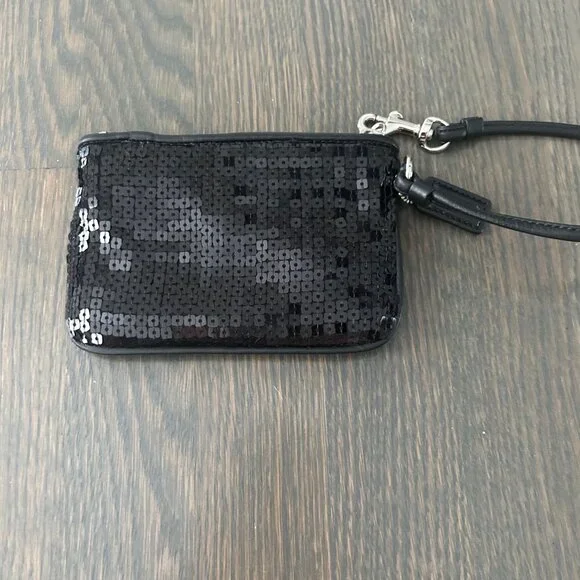 Coach Special Occasion Sequined Wristlet Black & Silver - Picture 2 of 3
